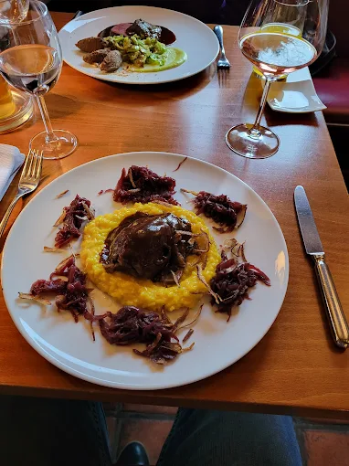 Risotto mit geschmortem Fleisch